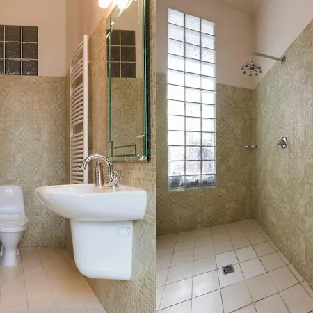 140sqm, 3bdr, 2bth Stanislas In Location * Kraków