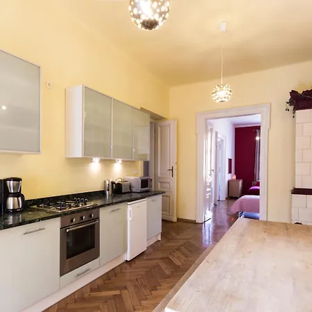 140sqm, 3bdr, 2bth Stanislas In Location 아파트 크라쿠프