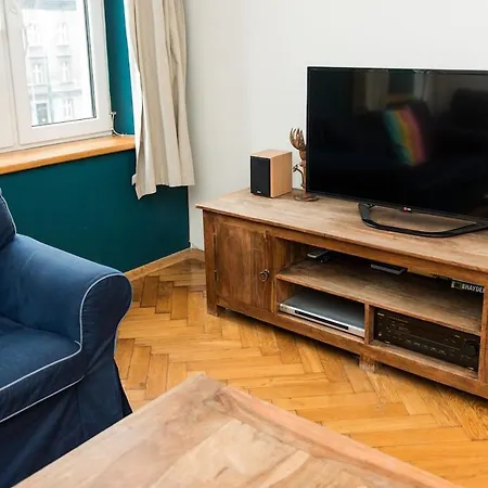 아파트 140sqm, 3bdr, 2bth Stanislas In Location *